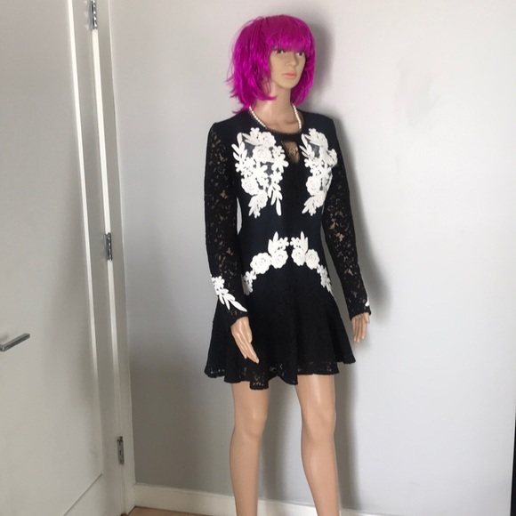 Self-Portrait Dresses & Skirts - Self-portrait size 2 lace black-white dress NWT